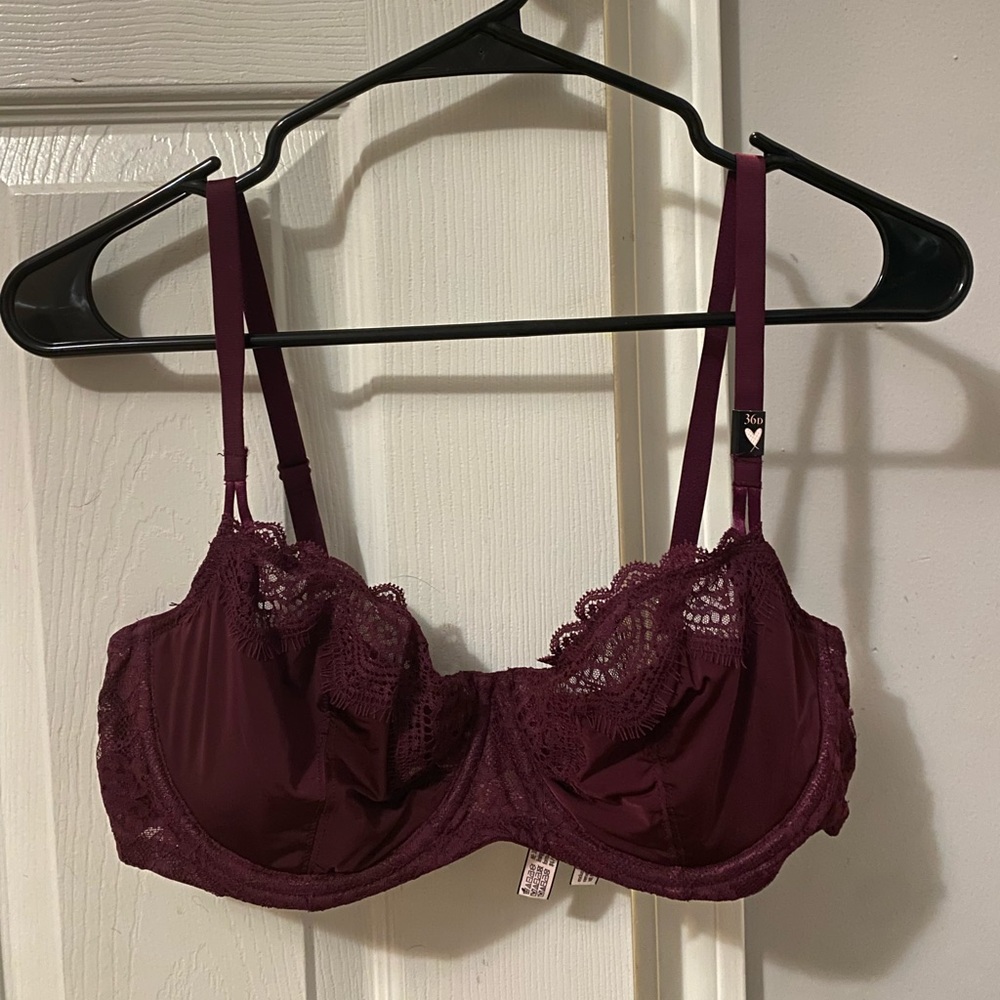 Maroon Victoria's Secret bra 36D